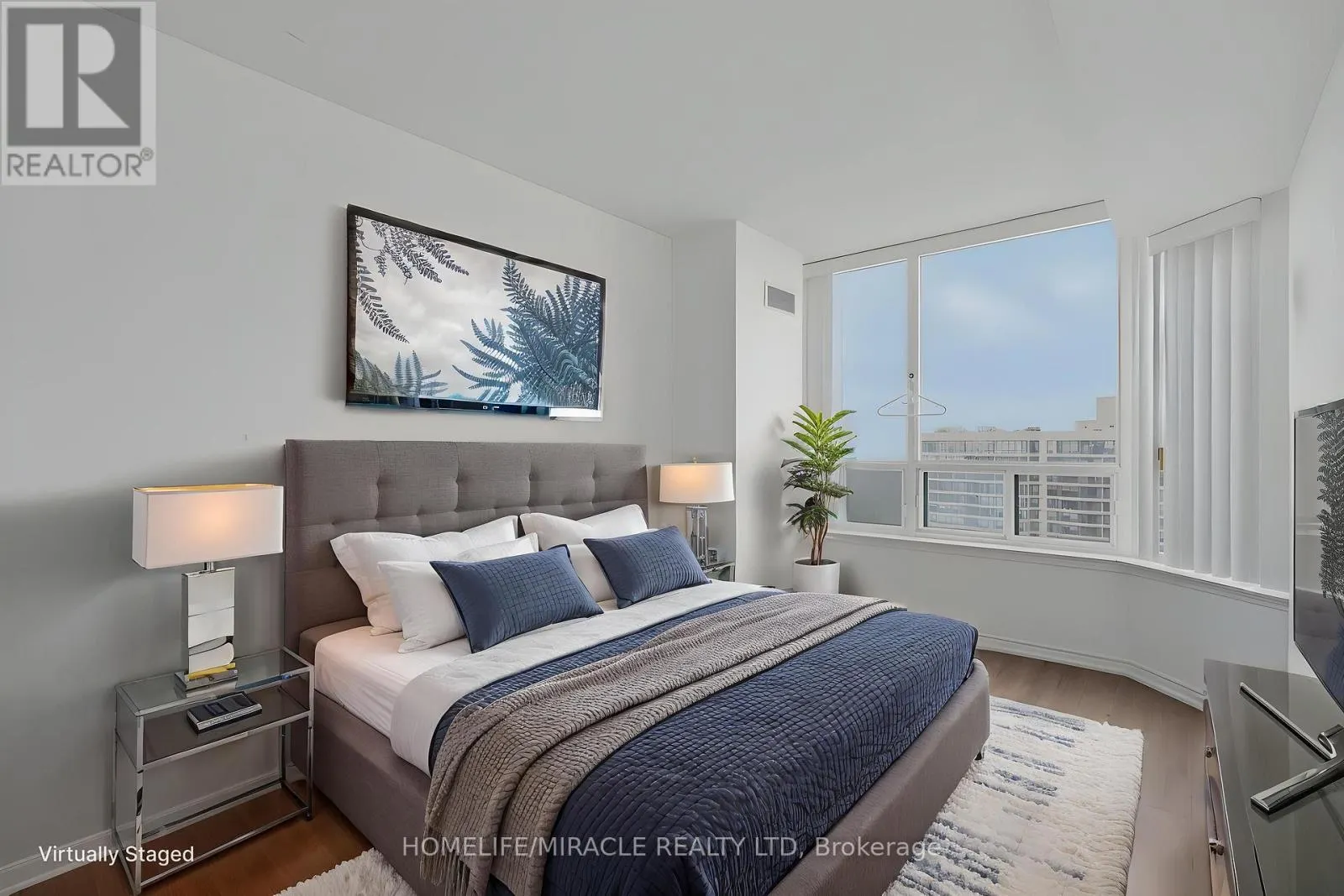 PH211 - 7250 YONGE STREET
