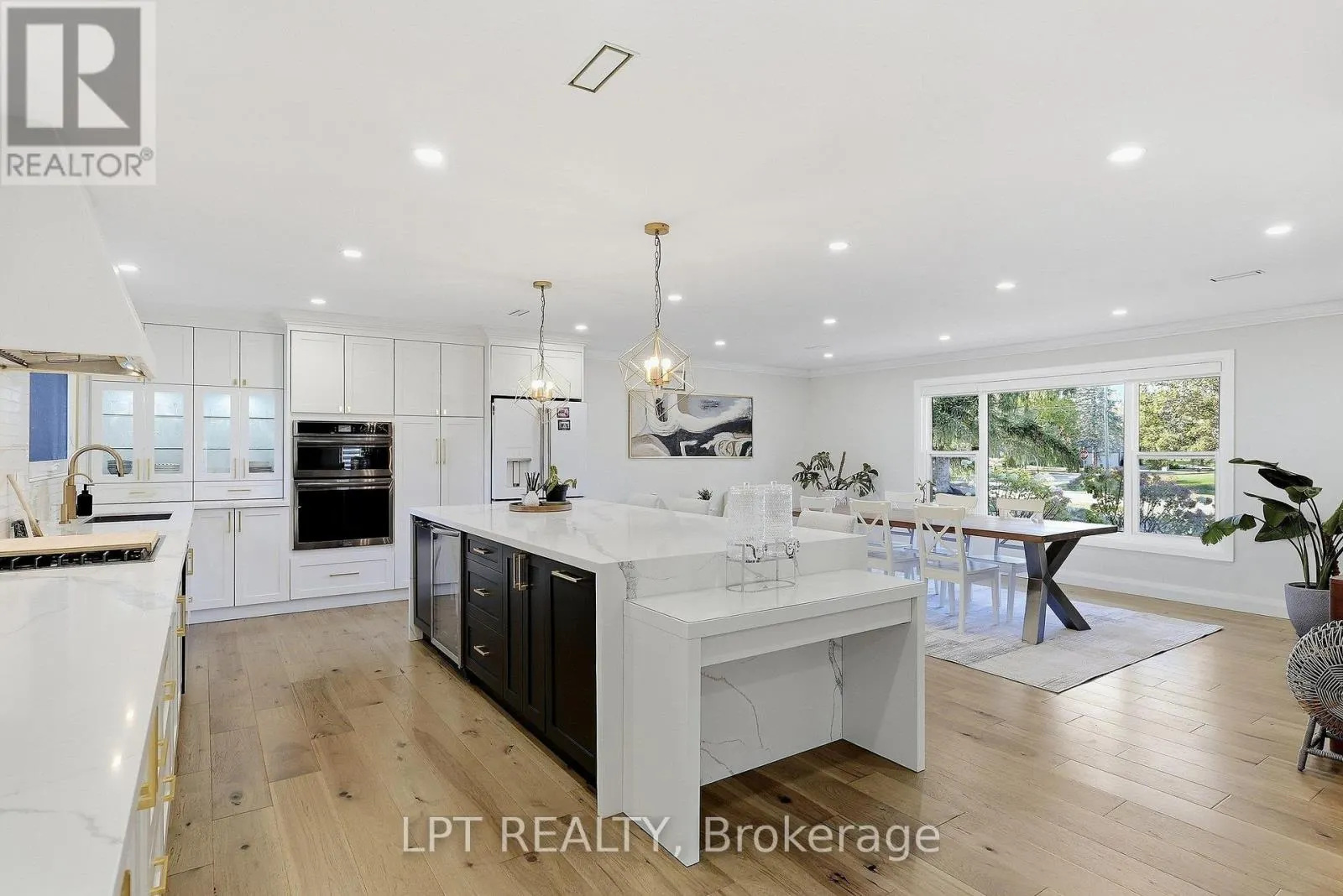 9 NOBLEWOOD DRIVE