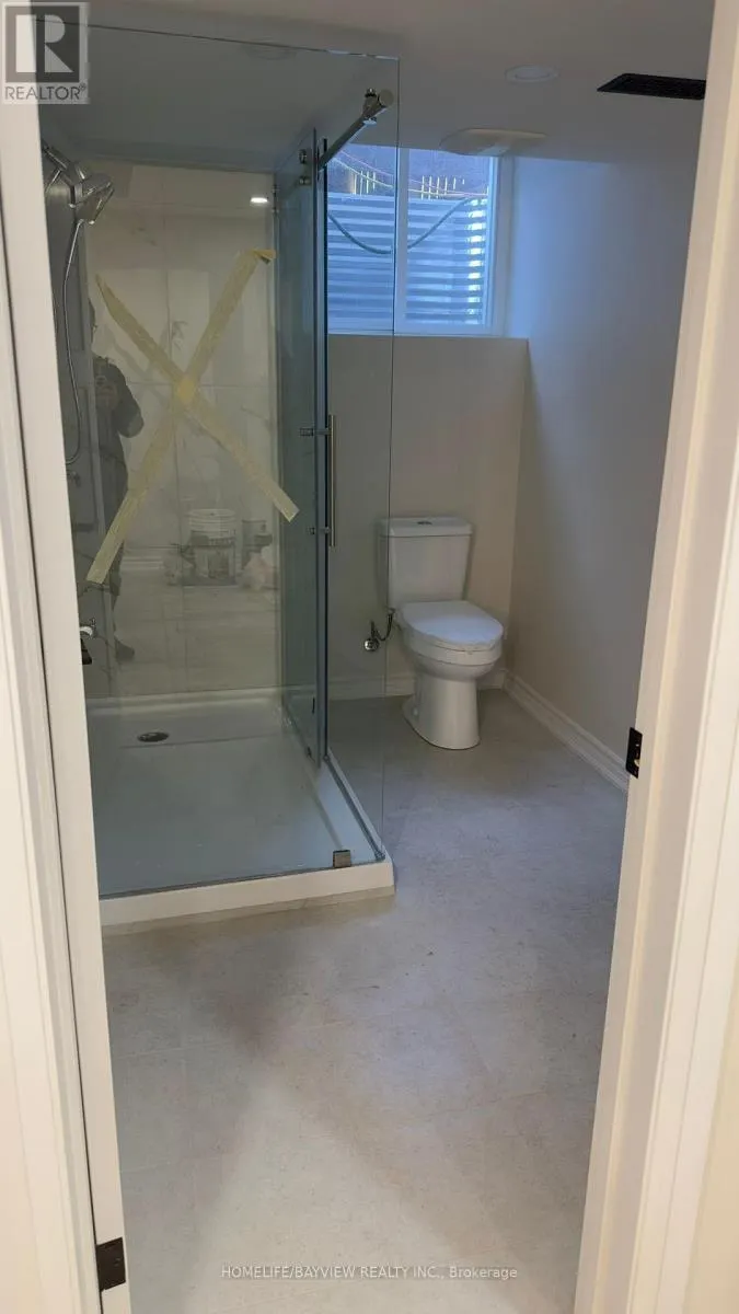 LOWER UNIT/BASEMENT - 128 ADAM PLACE