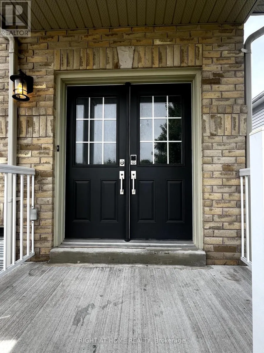 UNIT 1 - 116 MAPLEWOOD DRIVE