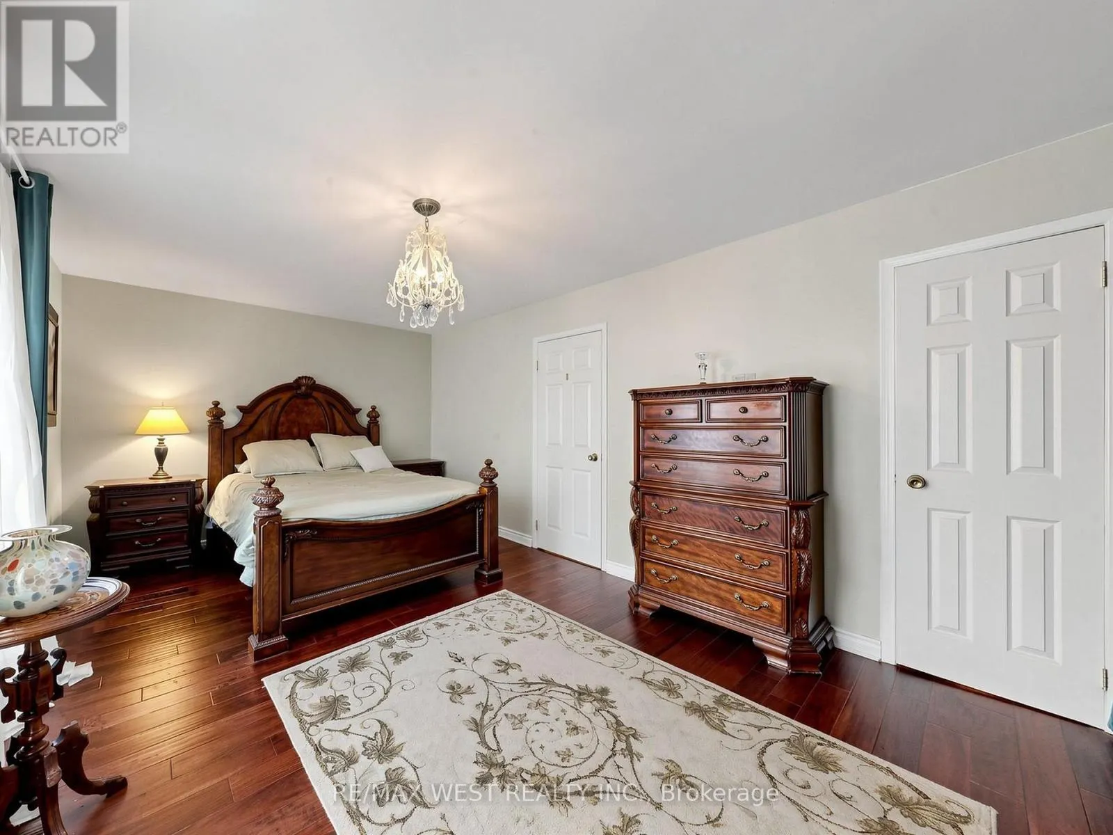 44 - 121 POPLAR CRESCENT