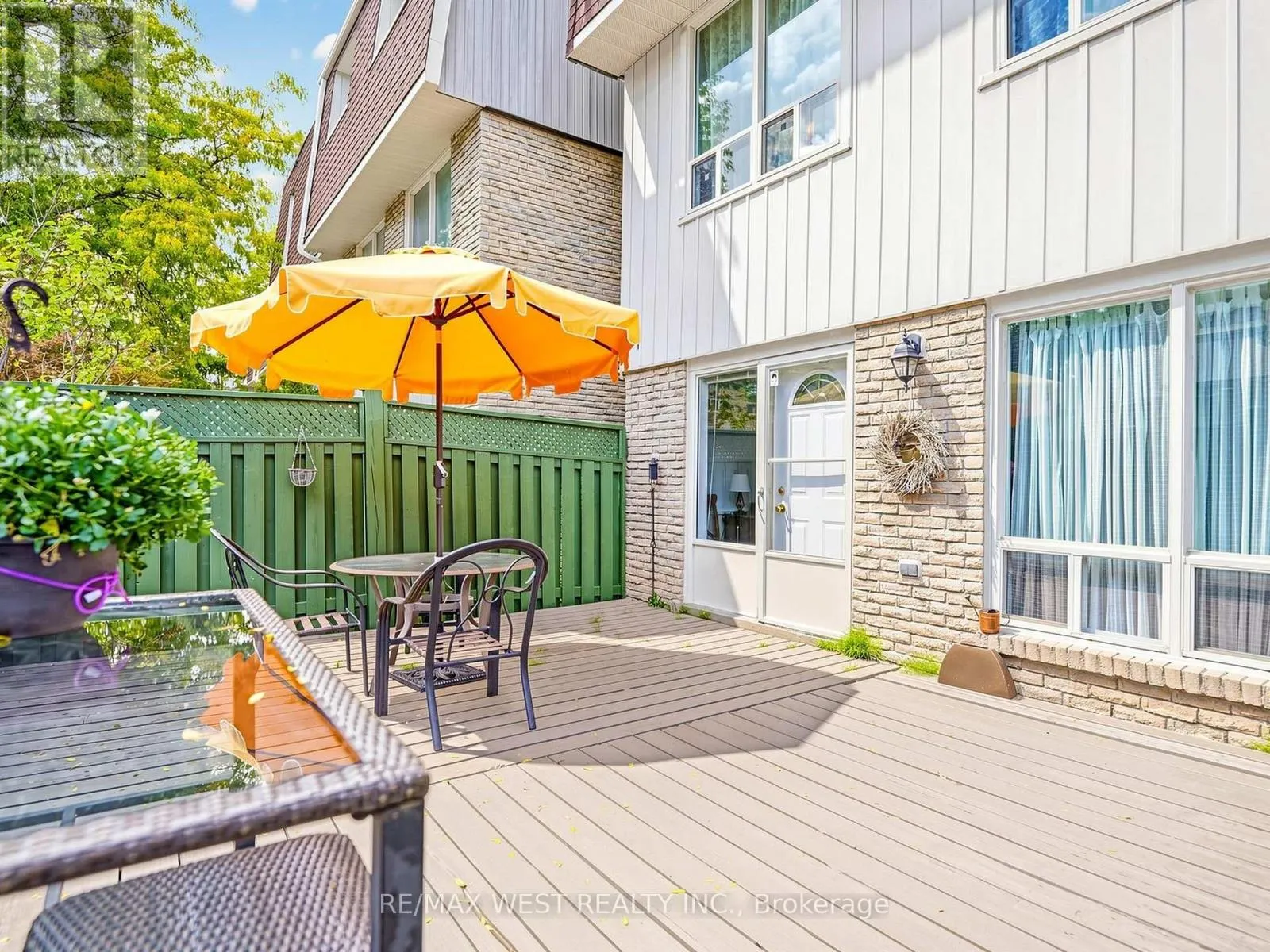 44 - 121 POPLAR CRESCENT