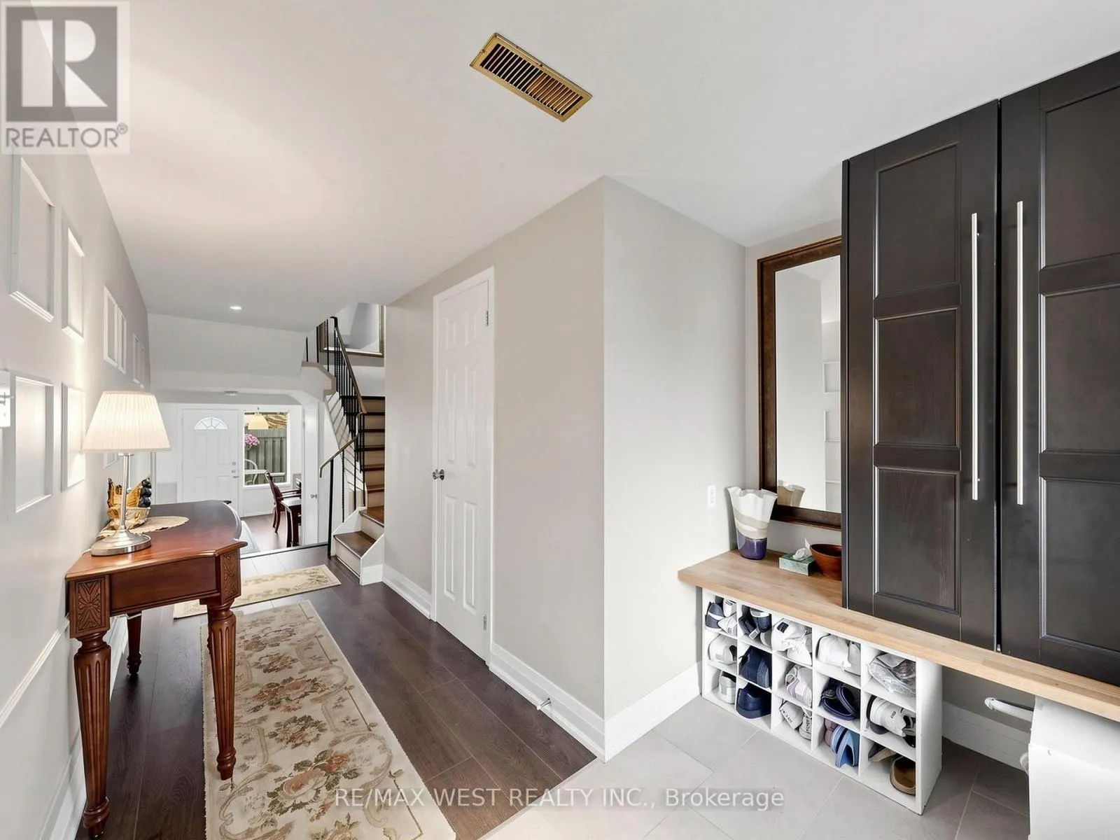 44 - 121 POPLAR CRESCENT