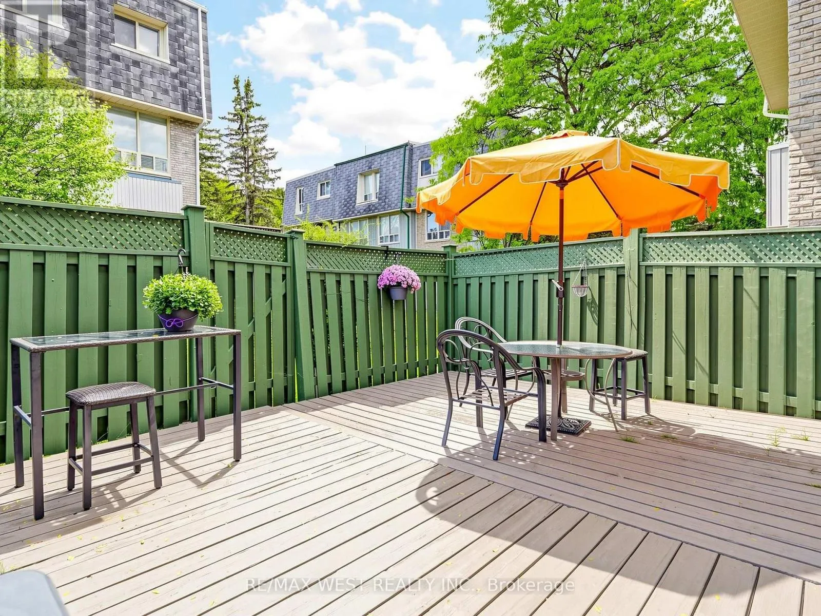 44 - 121 POPLAR CRESCENT