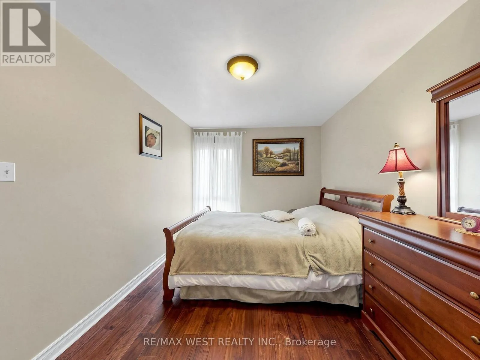 44 - 121 POPLAR CRESCENT