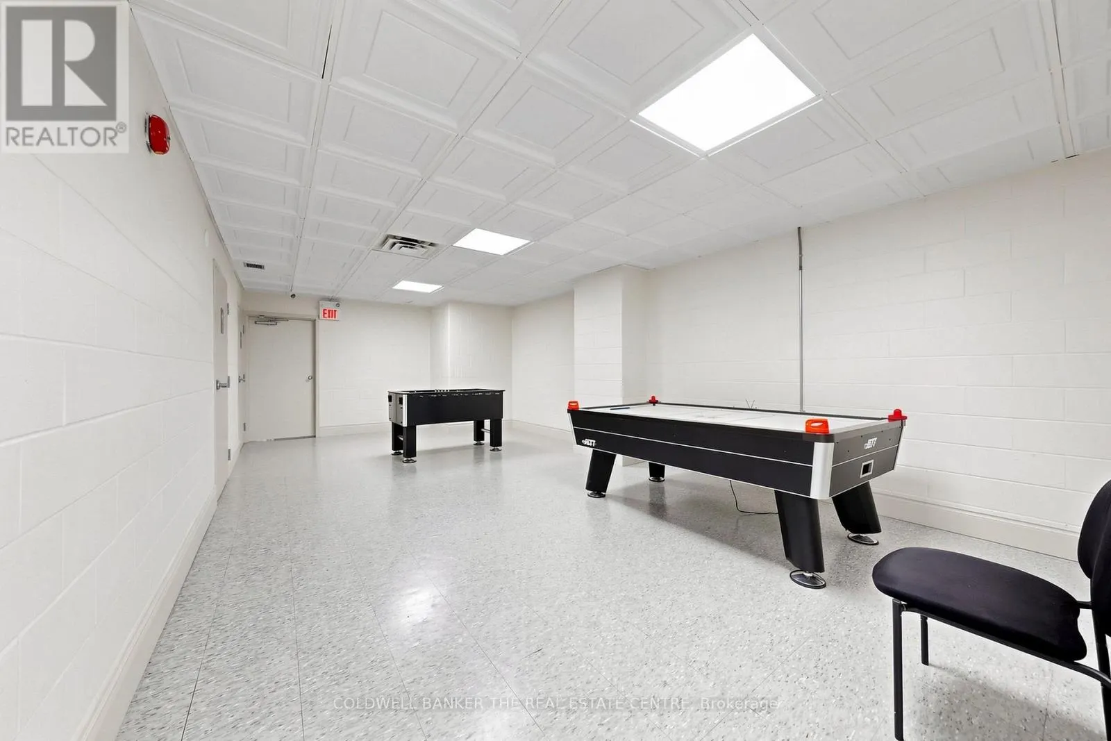 301 - 5 WELDRICK ROAD W