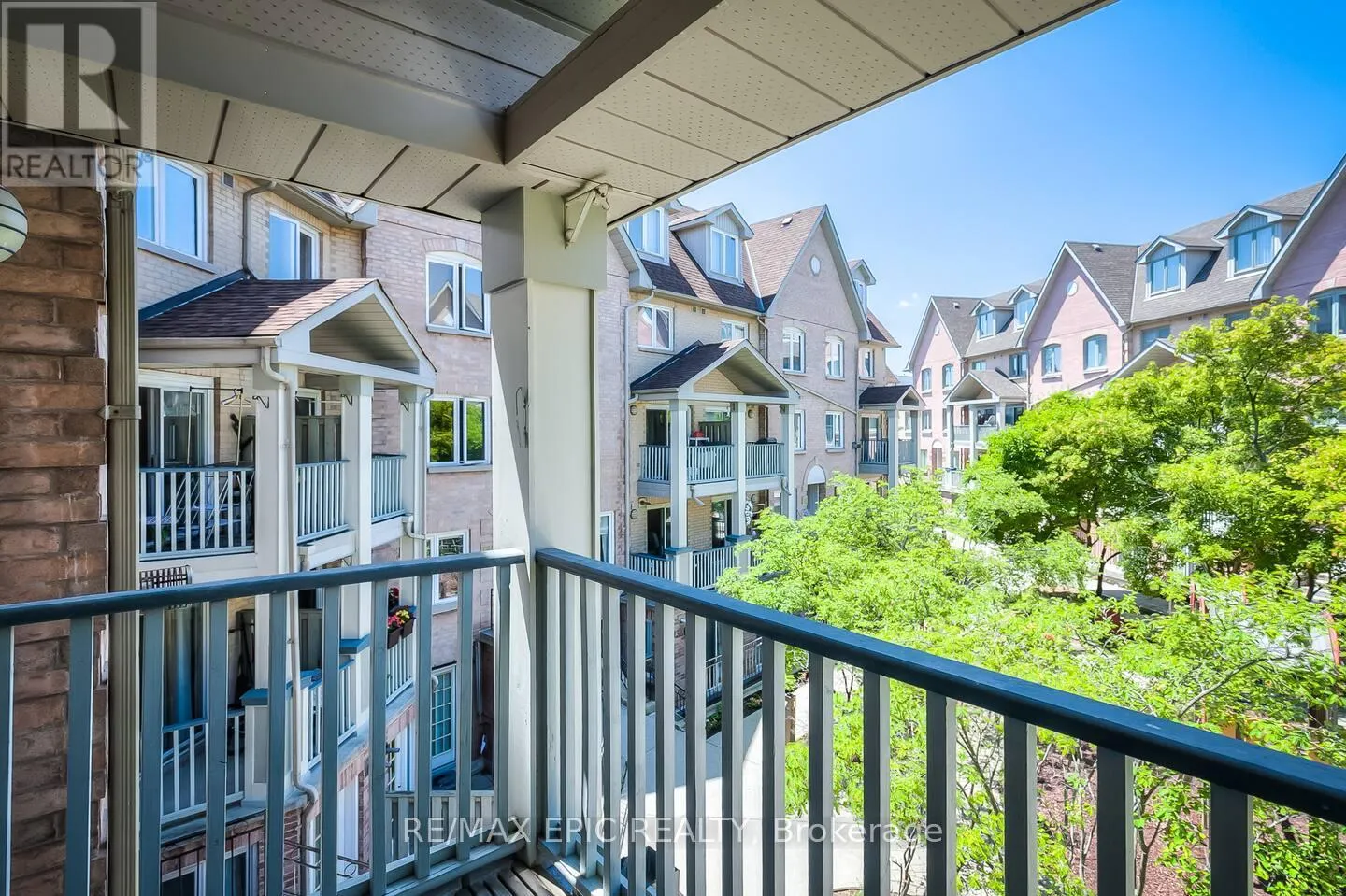 732 - 75 WELDRICK ROAD E