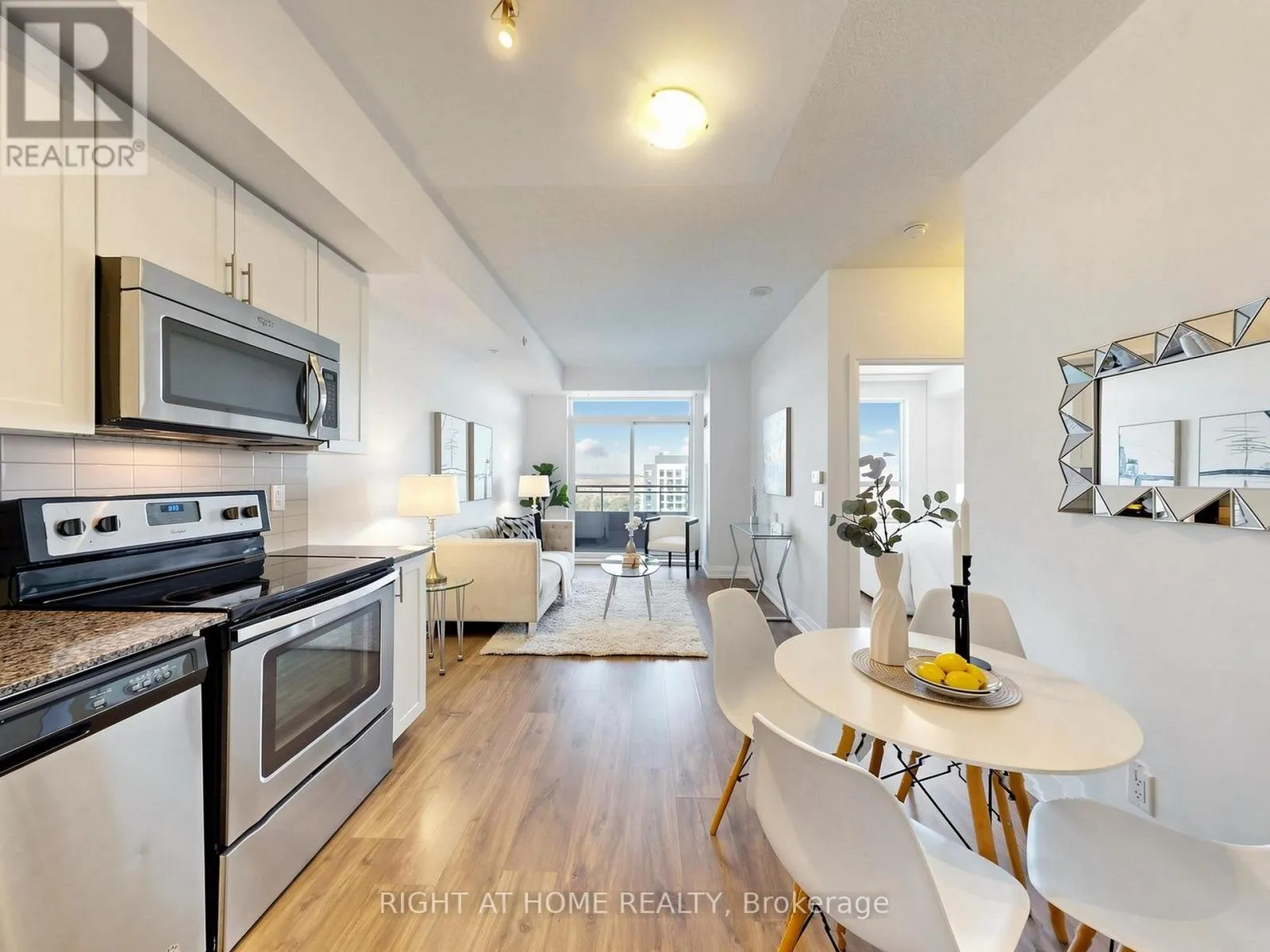 2508 - 7890 BATHURST STREET