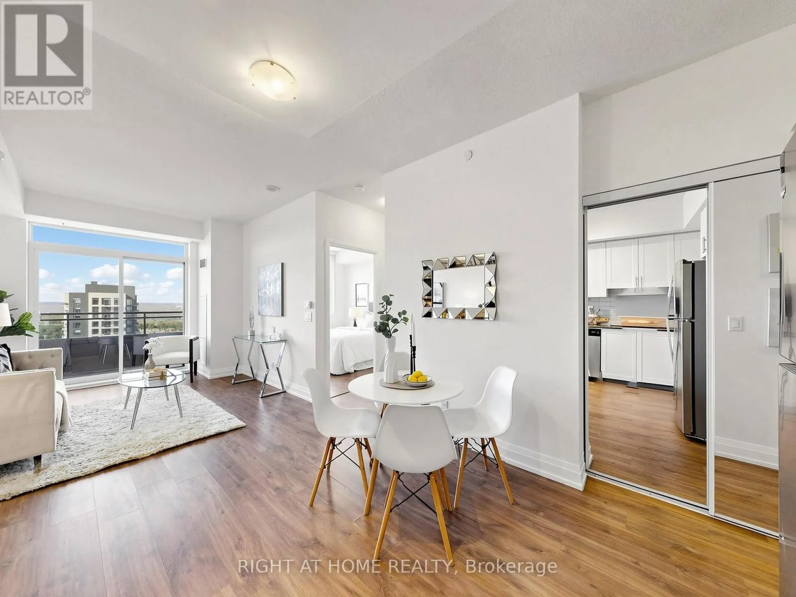 2508 - 7890 BATHURST STREET