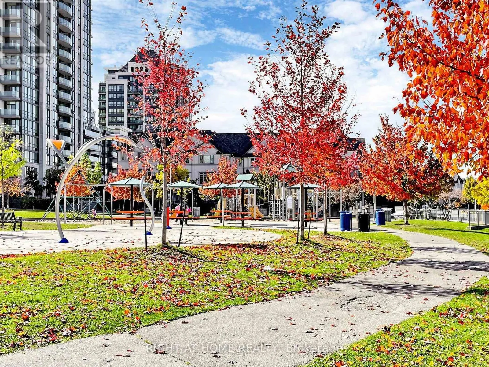 2508 - 7890 BATHURST STREET