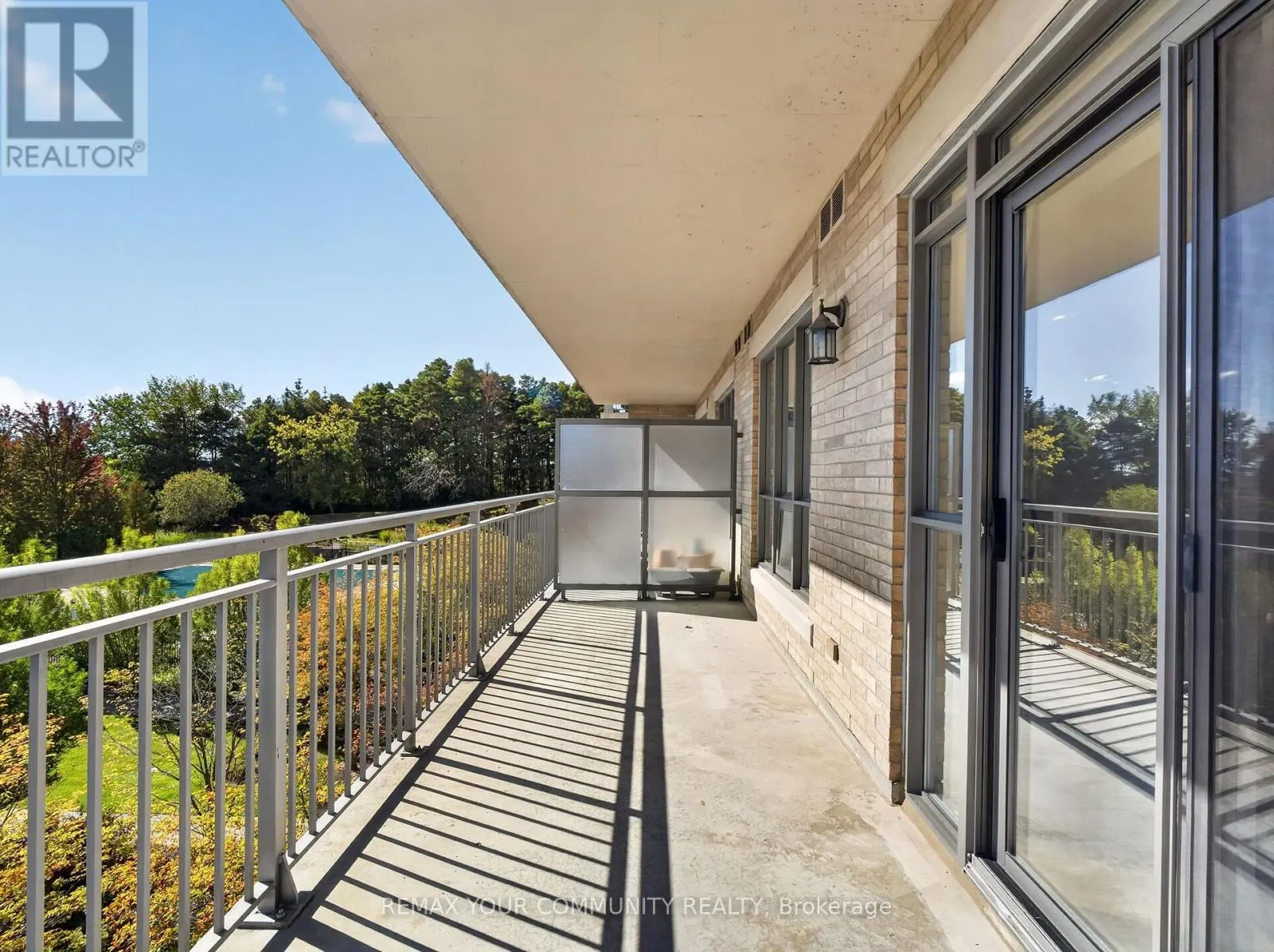 306 - 180 JOHN WEST WAY