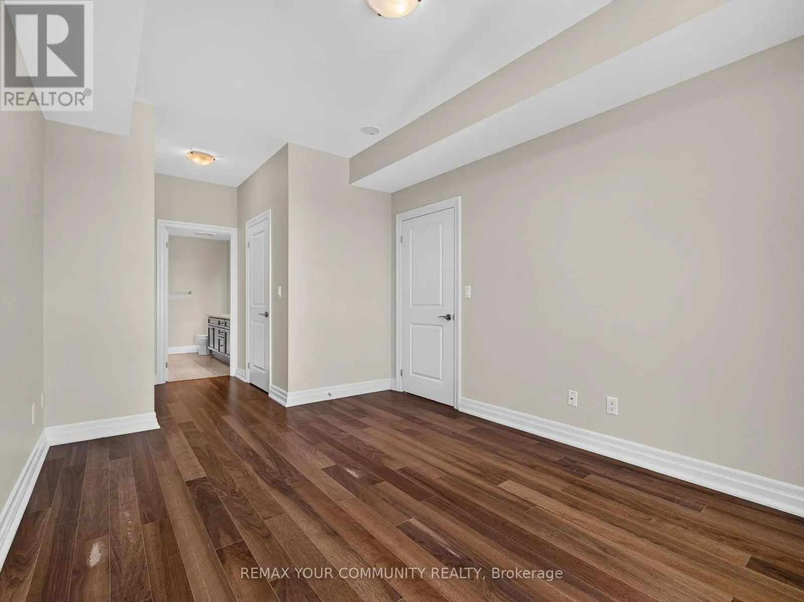 306 - 180 JOHN WEST WAY