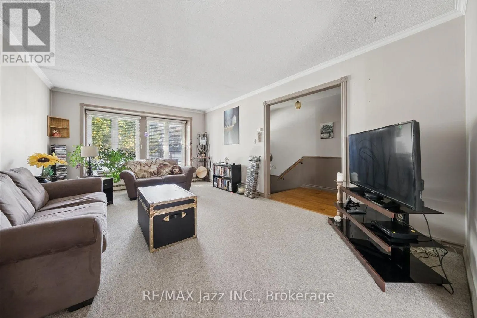 210 MURRAY DRIVE