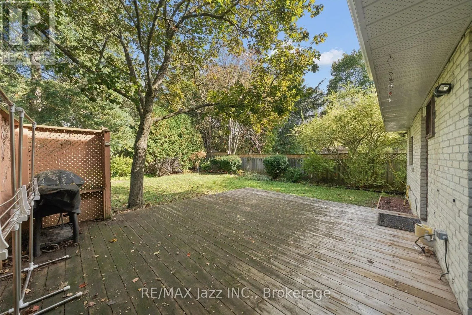 210 MURRAY DRIVE