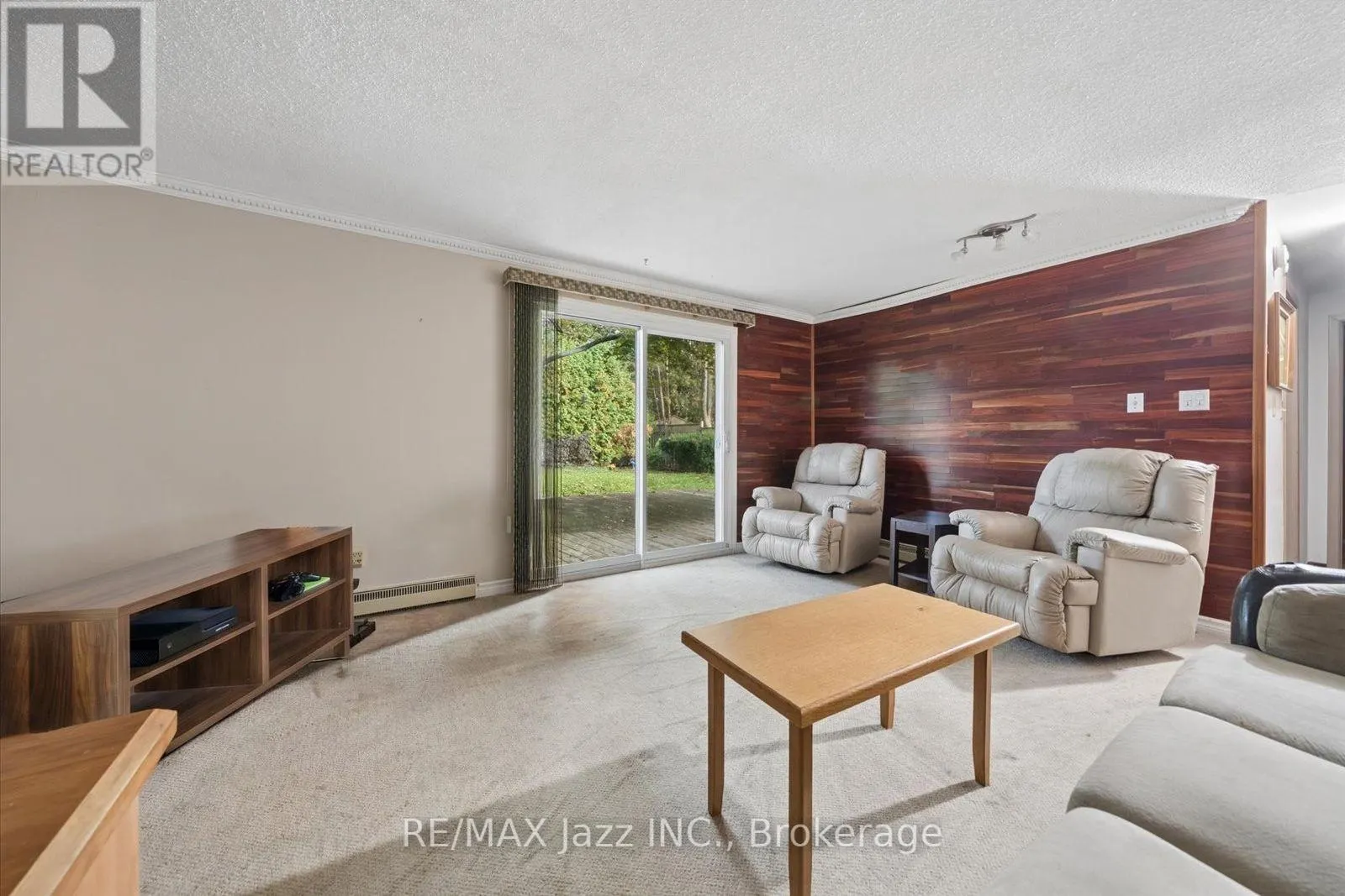 210 MURRAY DRIVE