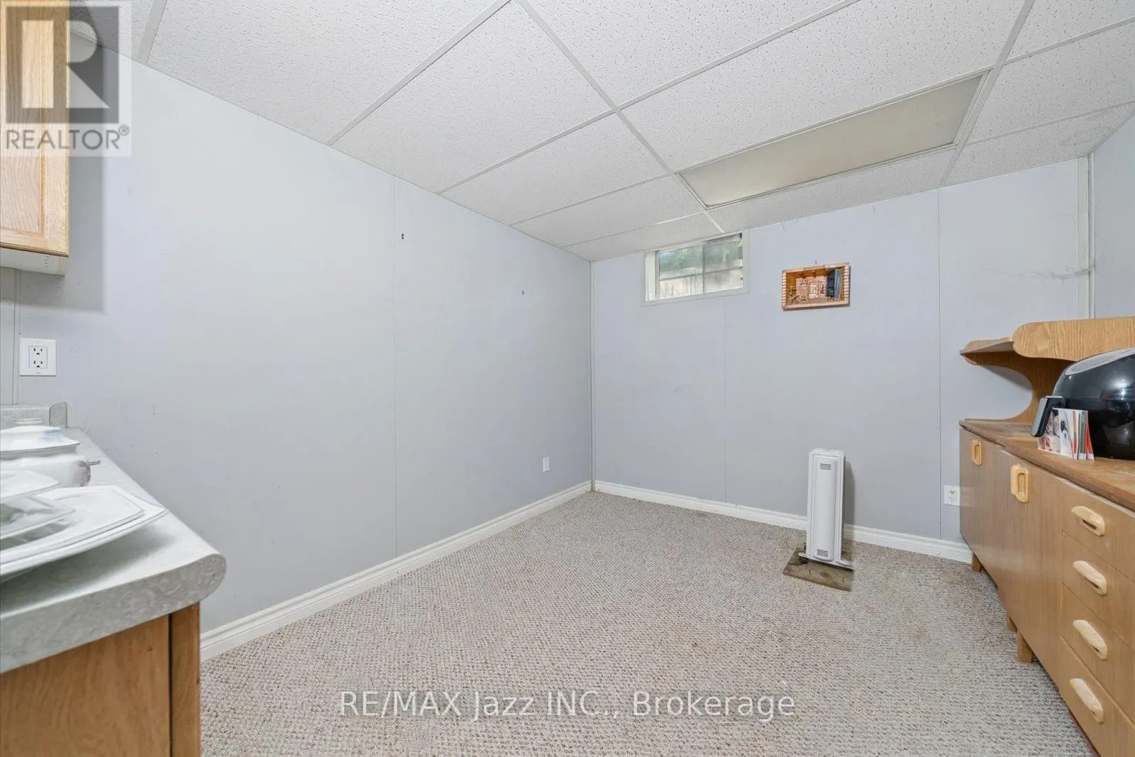 210 MURRAY DRIVE