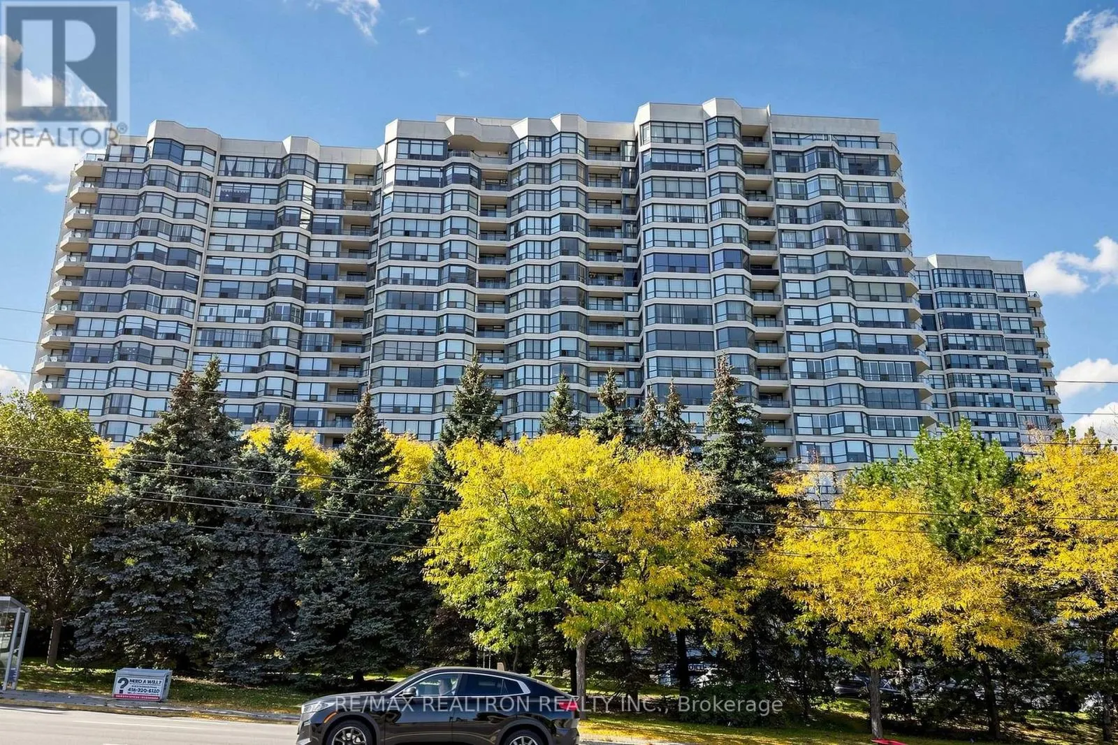 1810 - 7300 YONGE STREET