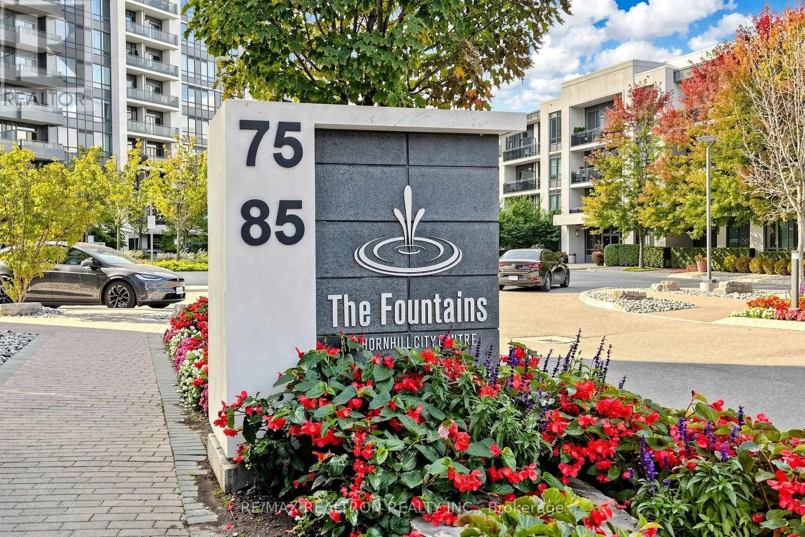 1604 - 75 NORTH PARK ROAD