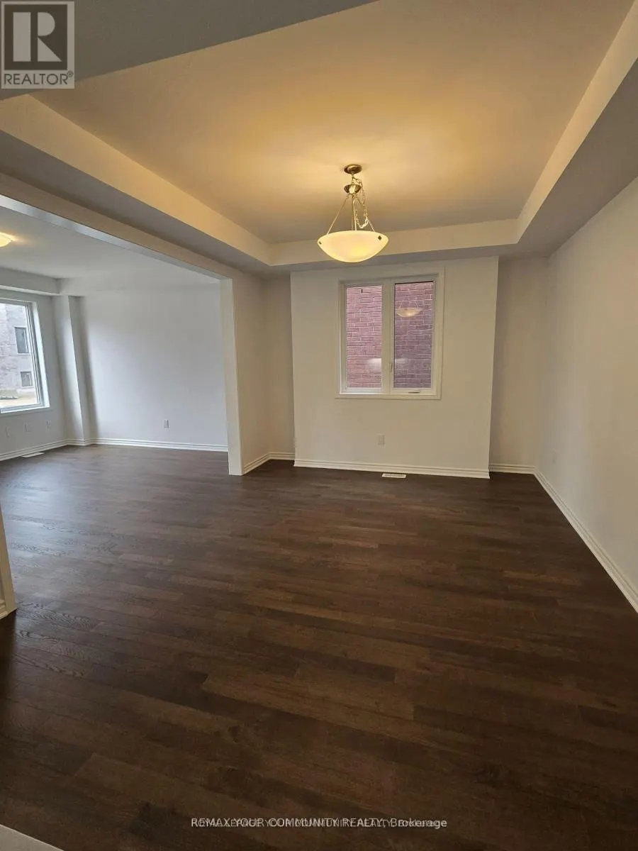 690 MIKA STREET