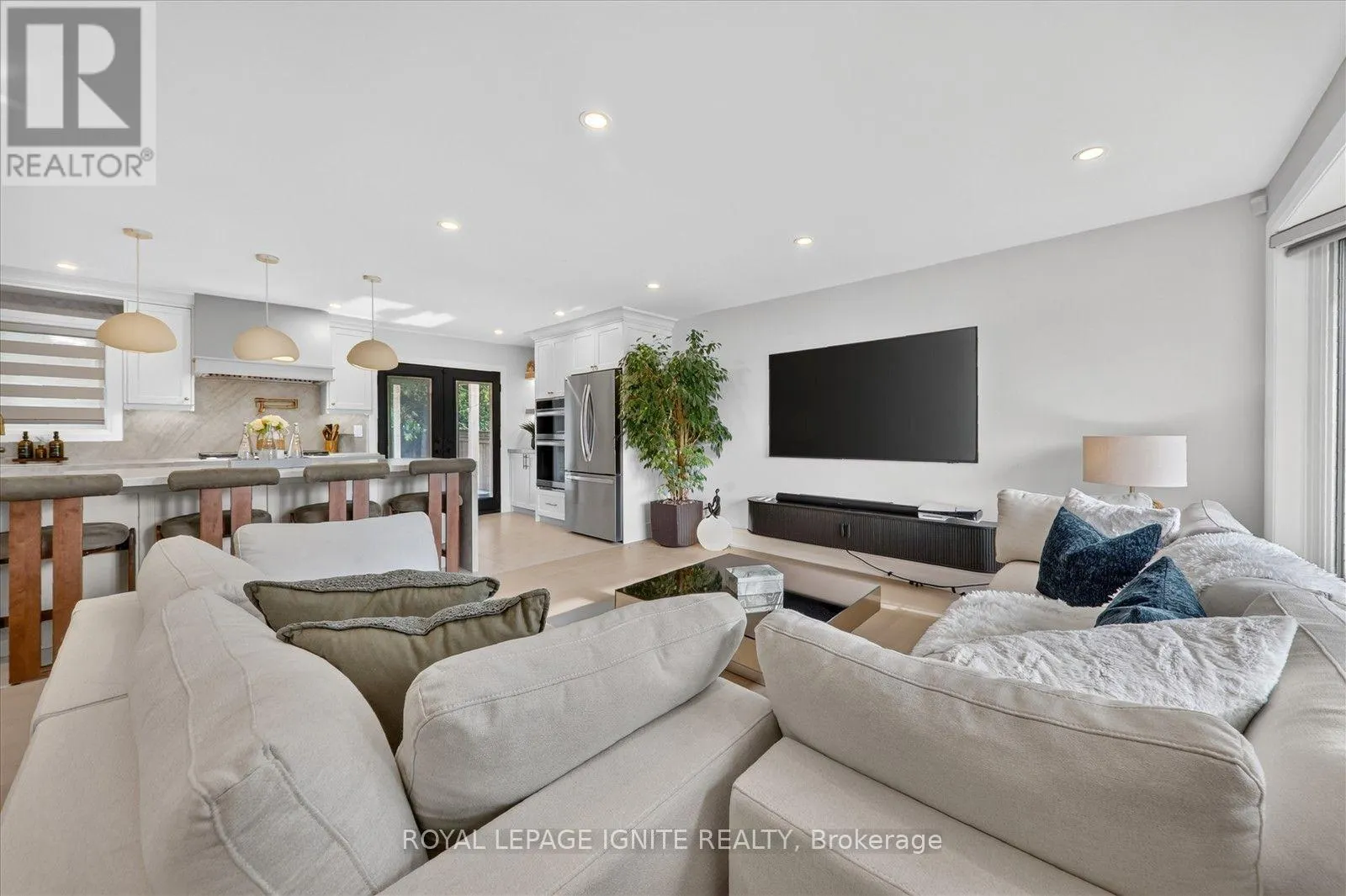 MAIN - 103 BAKER STREET