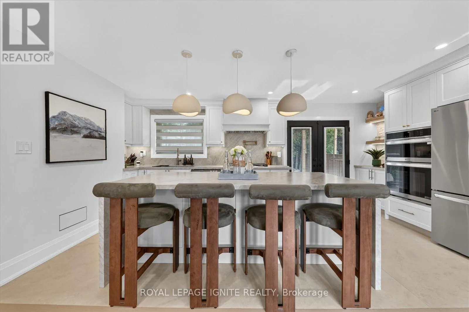 MAIN - 103 BAKER STREET