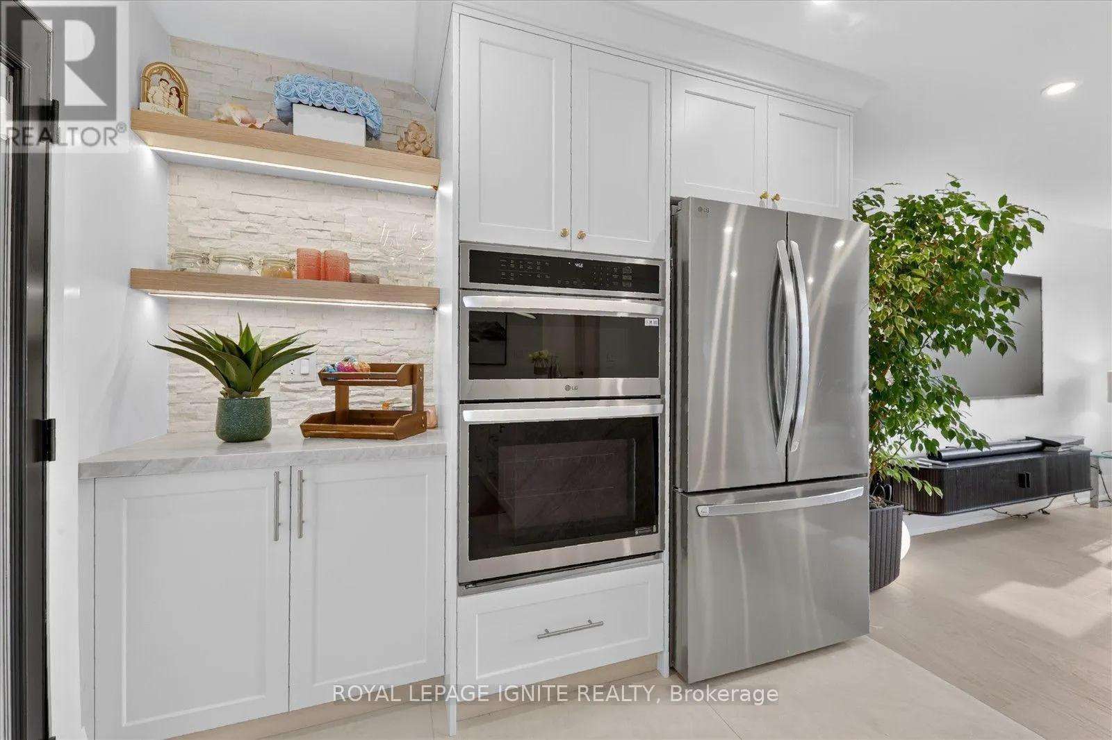 MAIN - 103 BAKER STREET