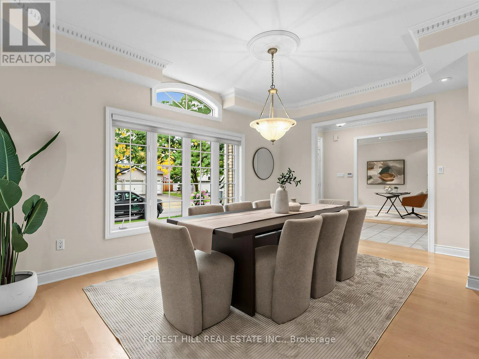 104 SANIBEL CRESCENT