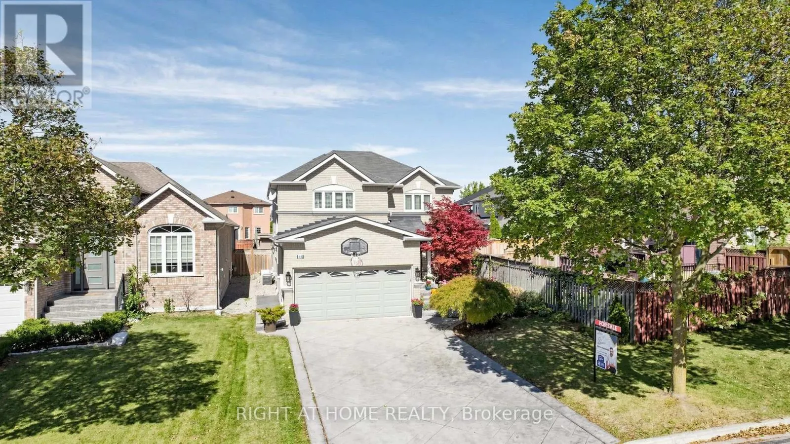 44 ROBERTSON CLOSE