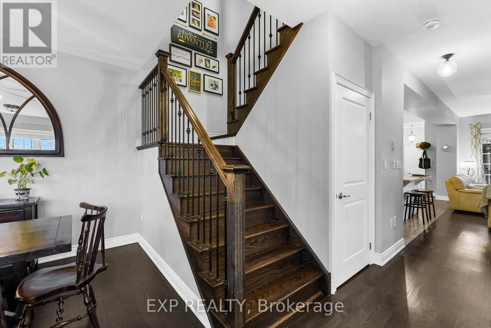7 VITA STEPHANIE COURT