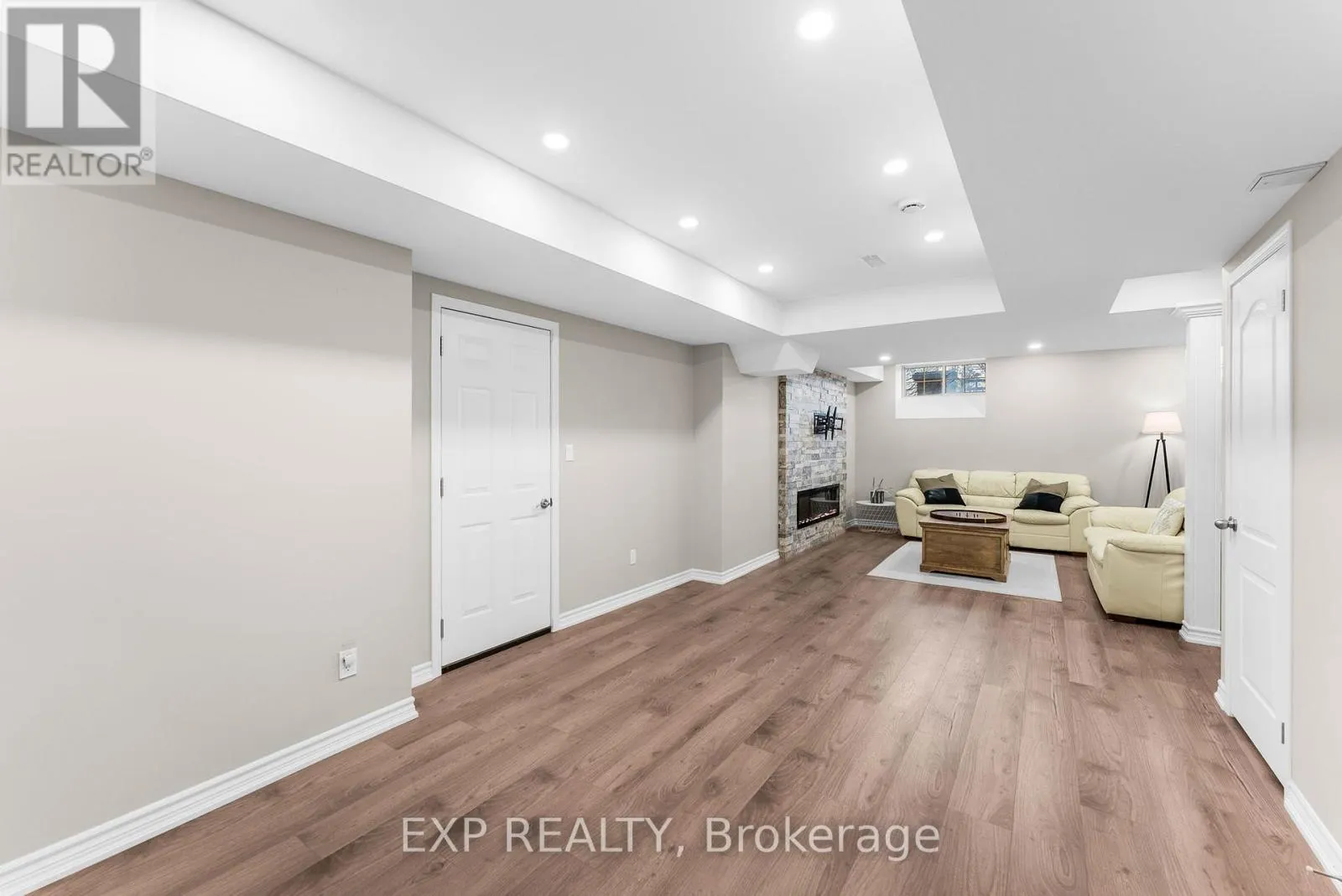7 VITA STEPHANIE COURT