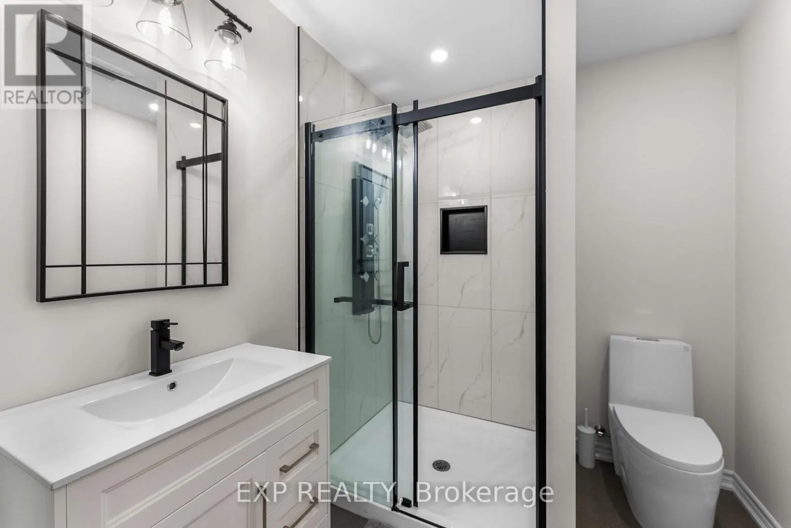 7 VITA STEPHANIE COURT