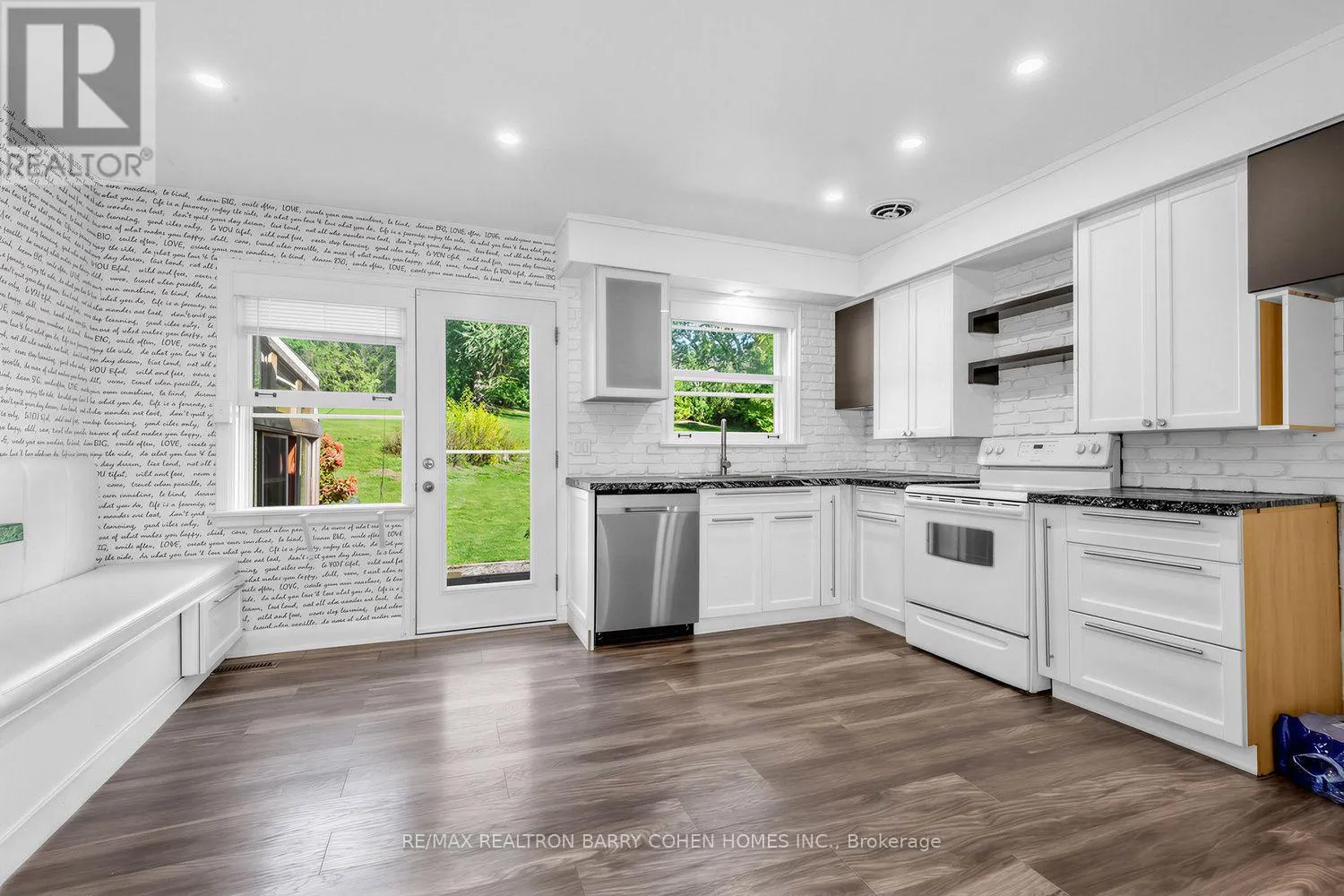 19 OAKBANK ROAD