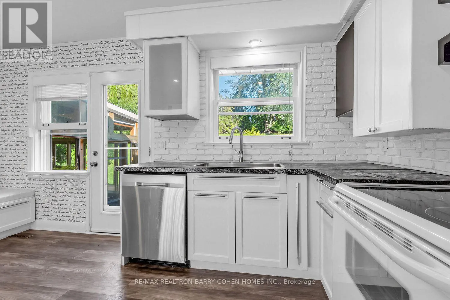 19 OAKBANK ROAD
