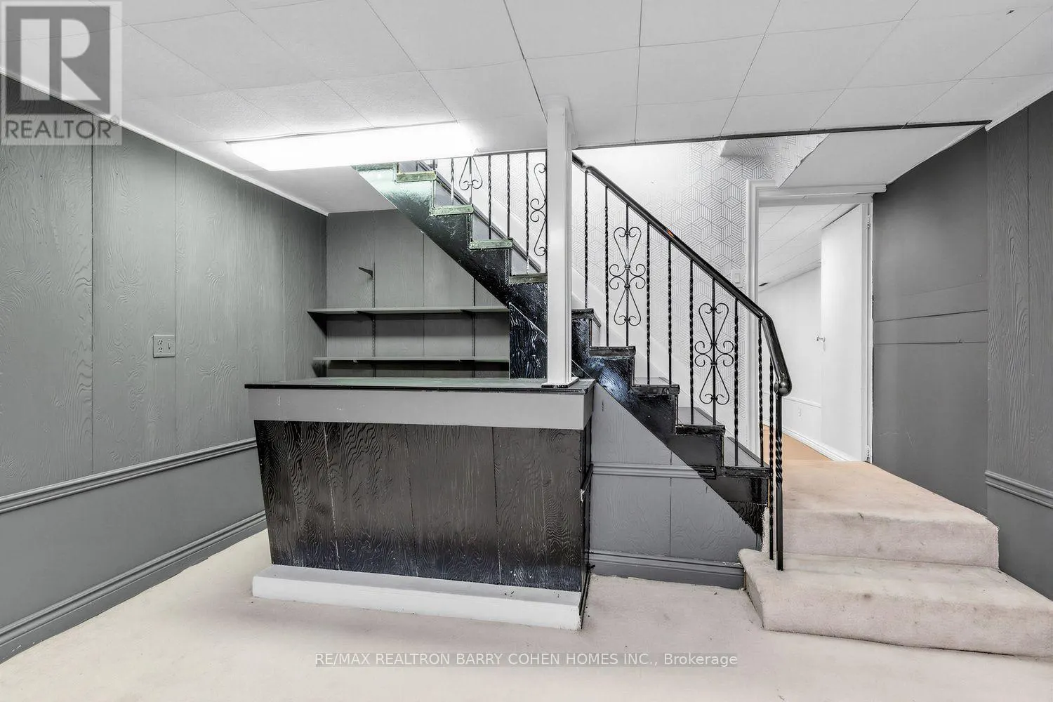 19 OAKBANK ROAD