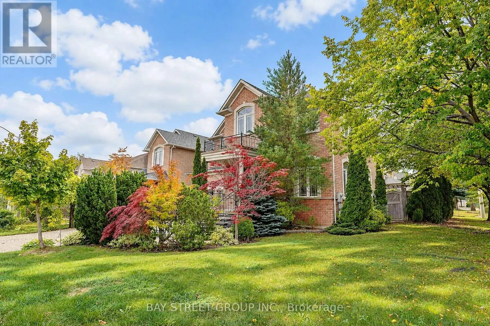 207 FARMSTEAD ROAD