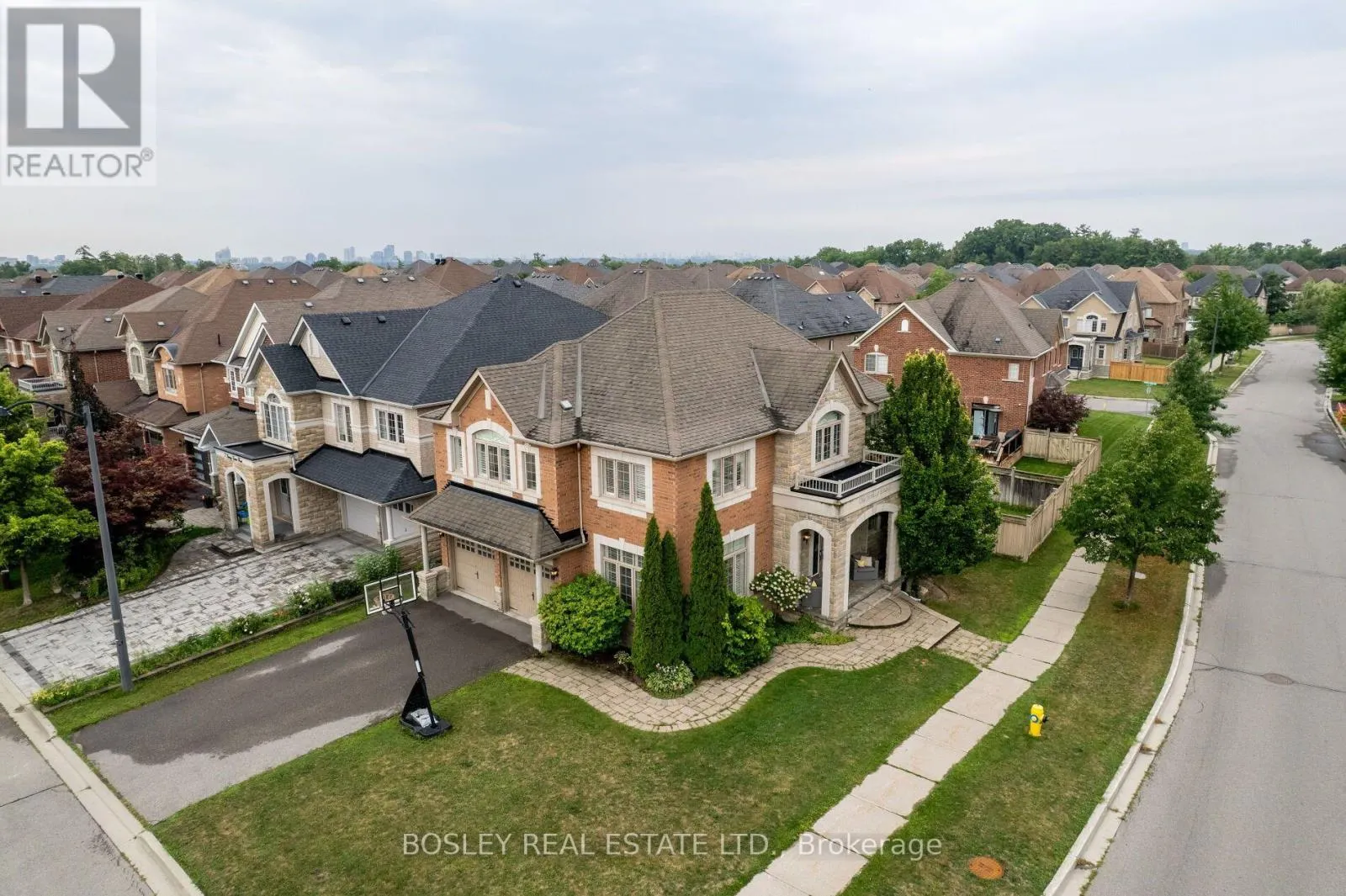 1 HERITAGE ESTATES ROAD