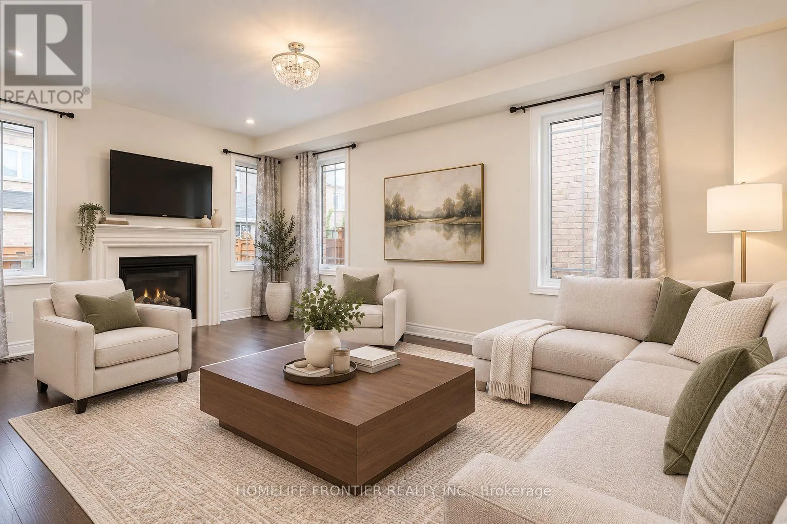 135 ROSS VENNARE CRESCENT