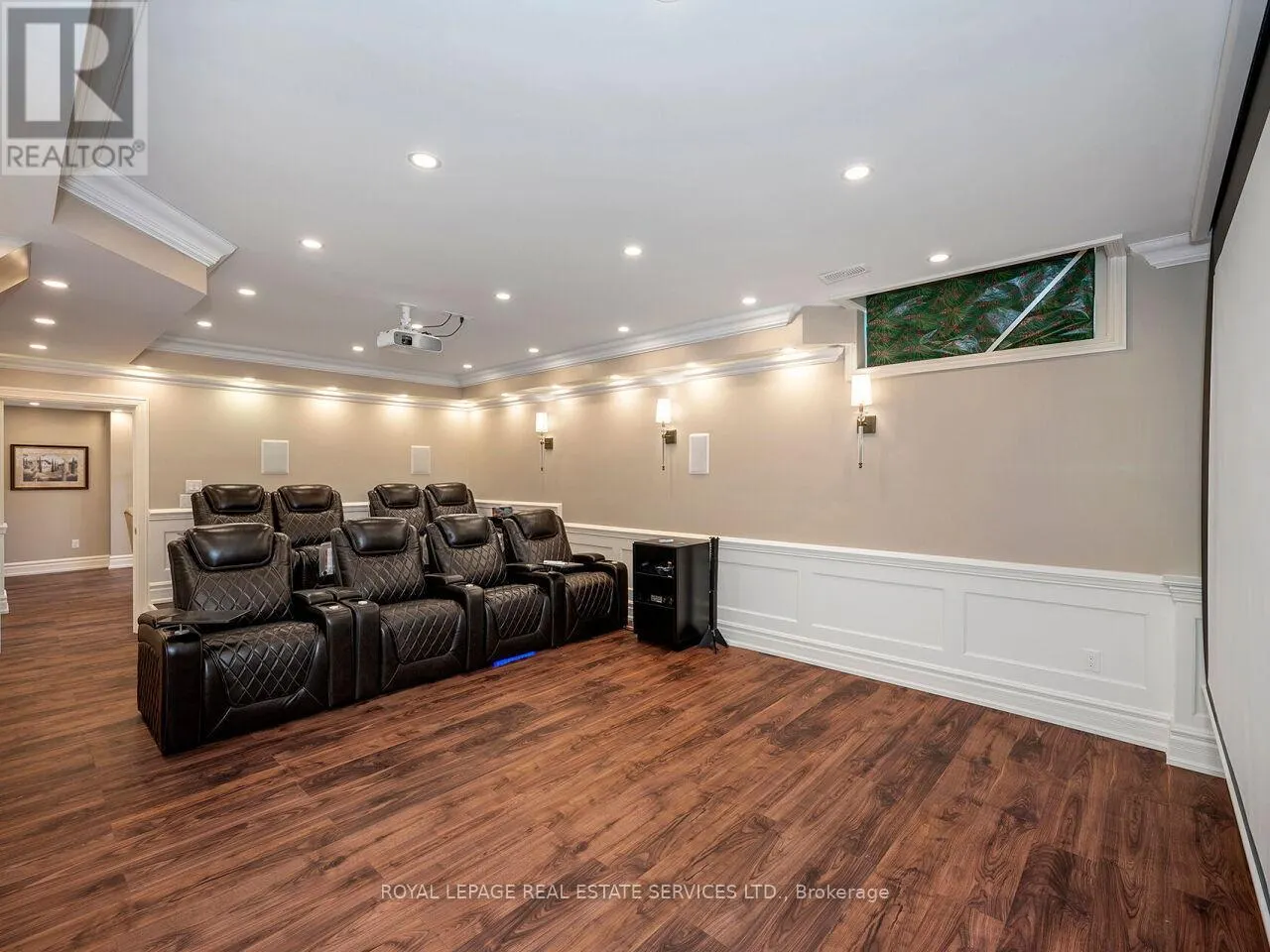 11 BEAUVISTA COURT