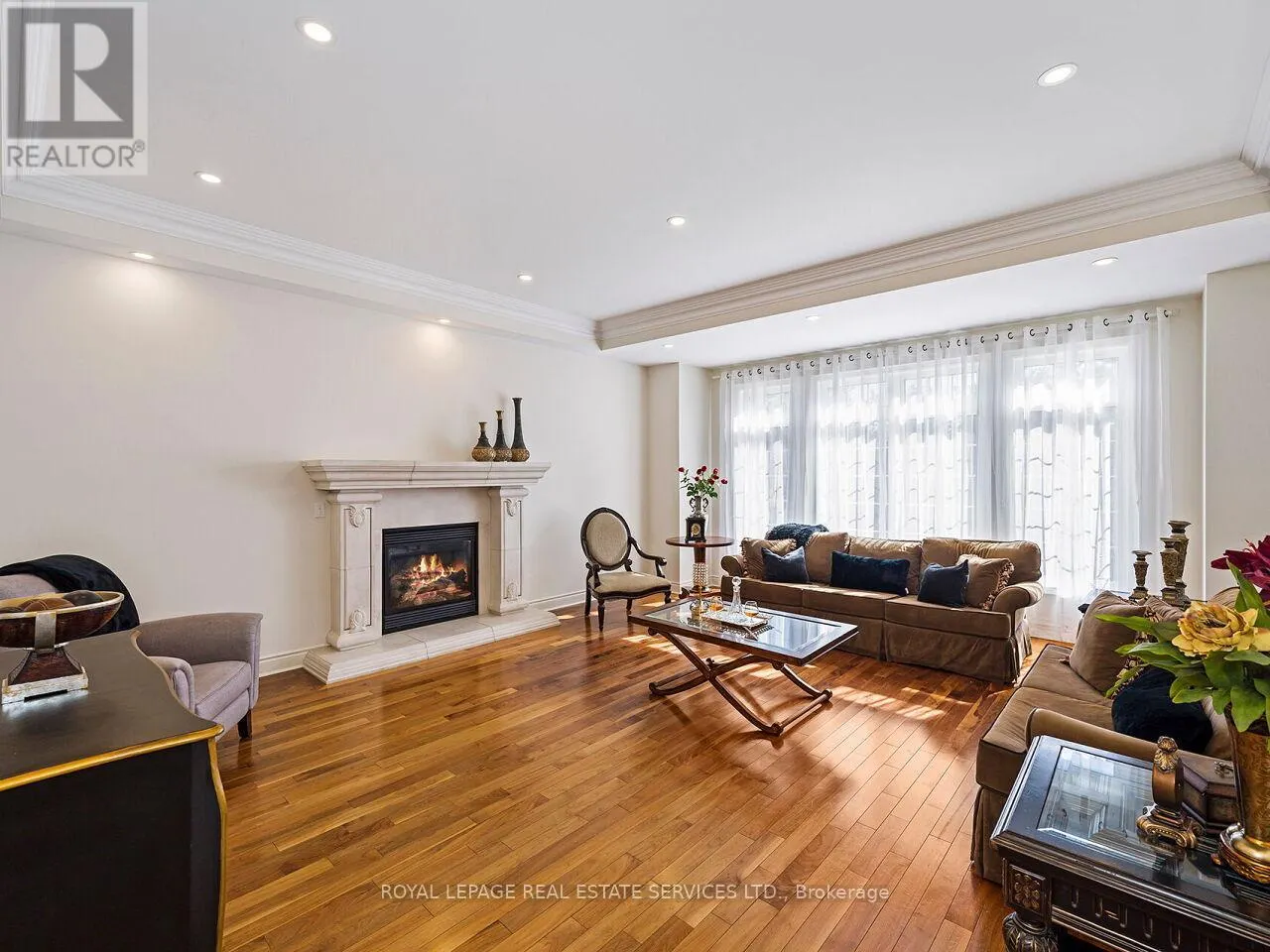 11 BEAUVISTA COURT