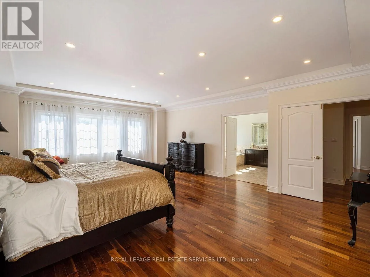 11 BEAUVISTA COURT