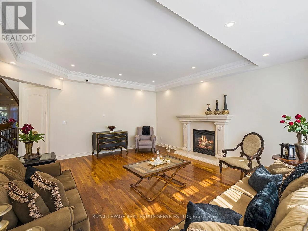 11 BEAUVISTA COURT
