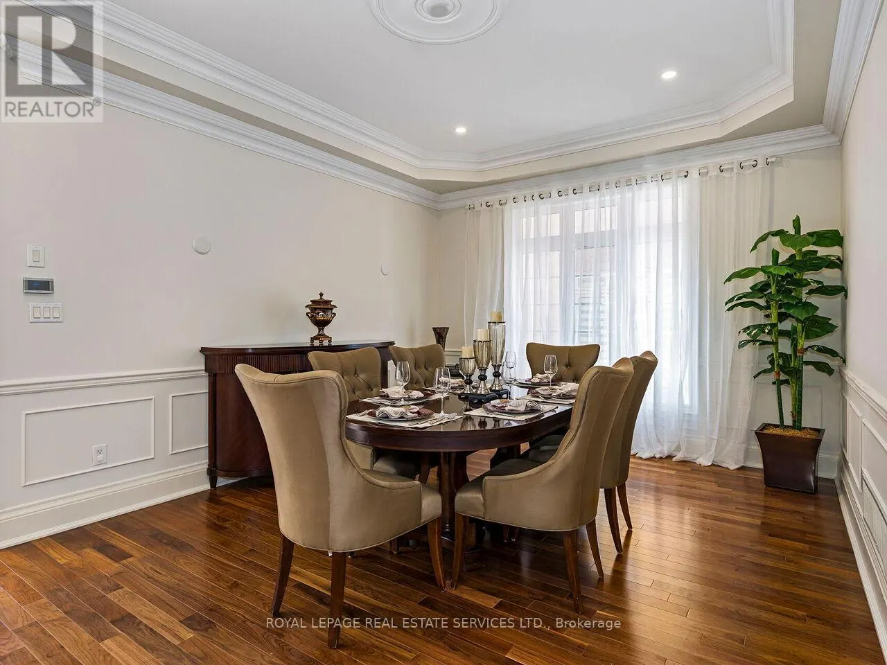 11 BEAUVISTA COURT