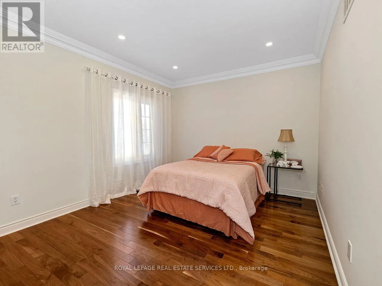 11 BEAUVISTA COURT