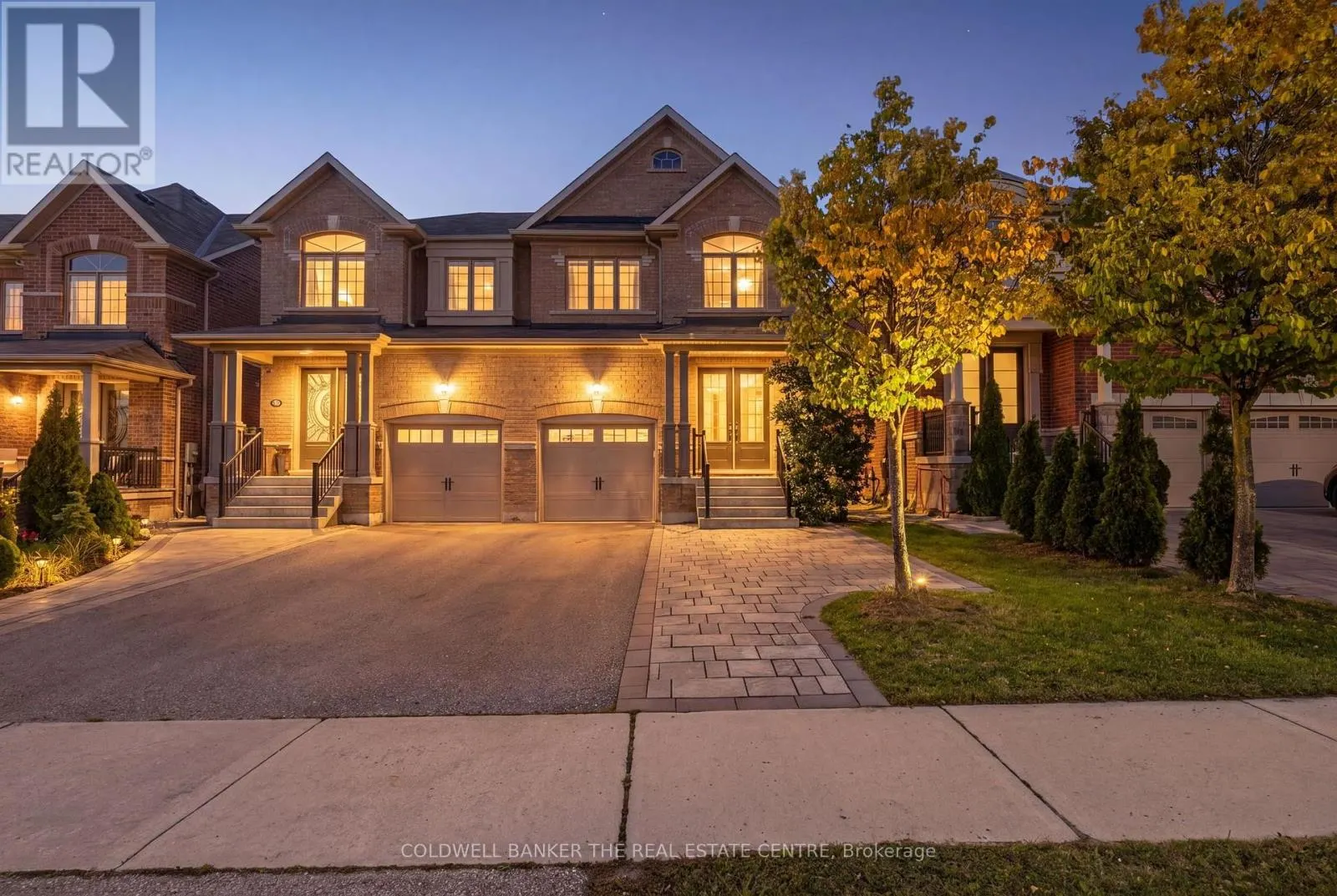 705 YARFIELD CRESCENT