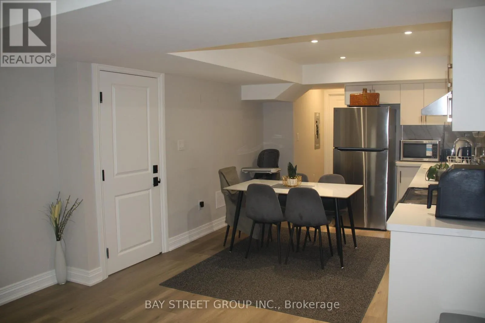 UNIT 2 - 22 DEER PASS ROAD