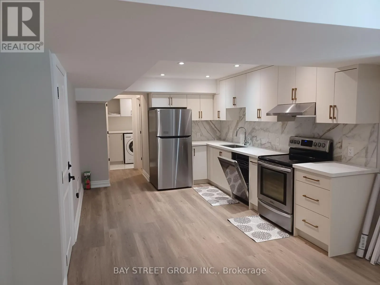 UNIT 2 - 22 DEER PASS ROAD