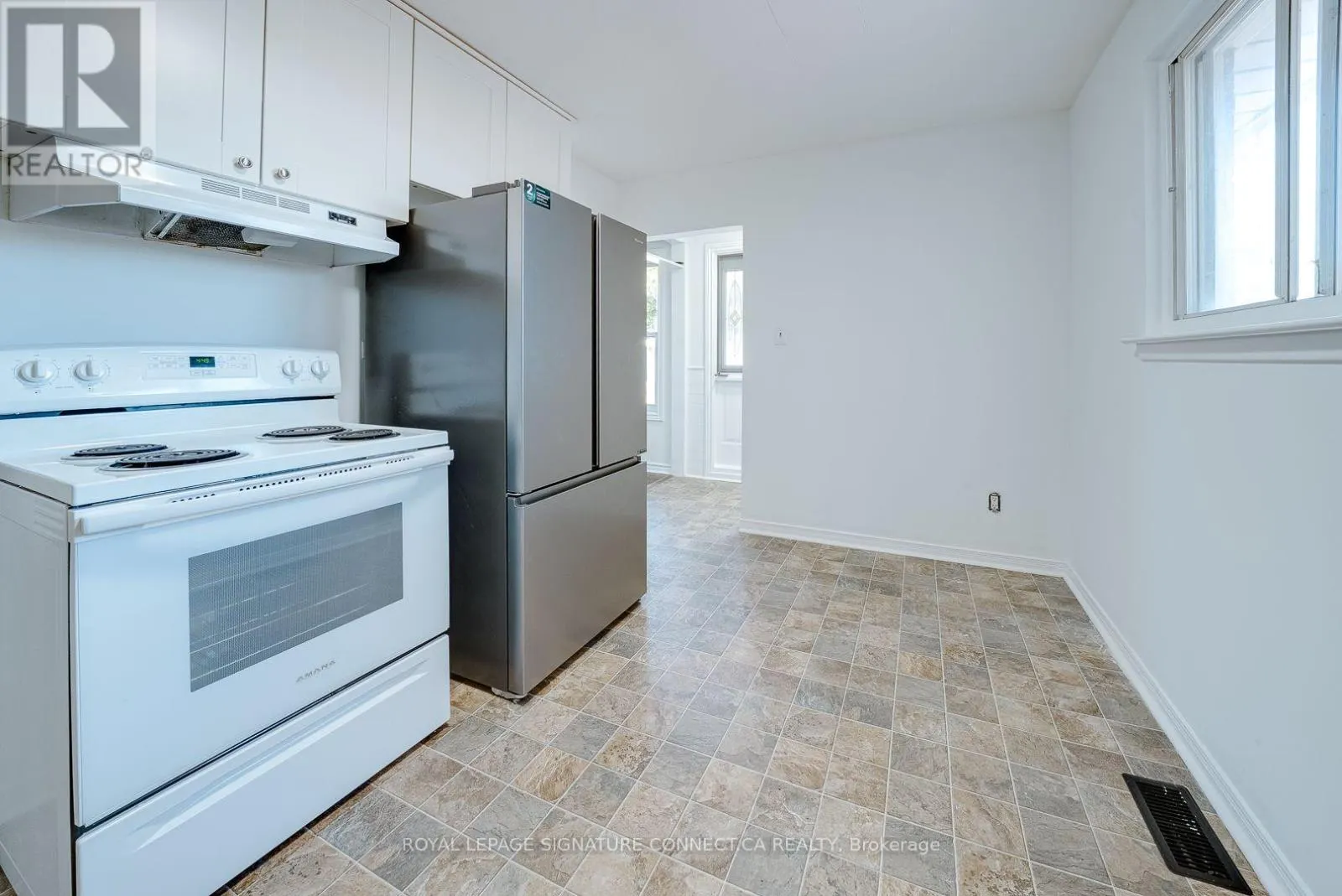 UPPER LEVEL - 166 CHERRYWOOD DRIVE