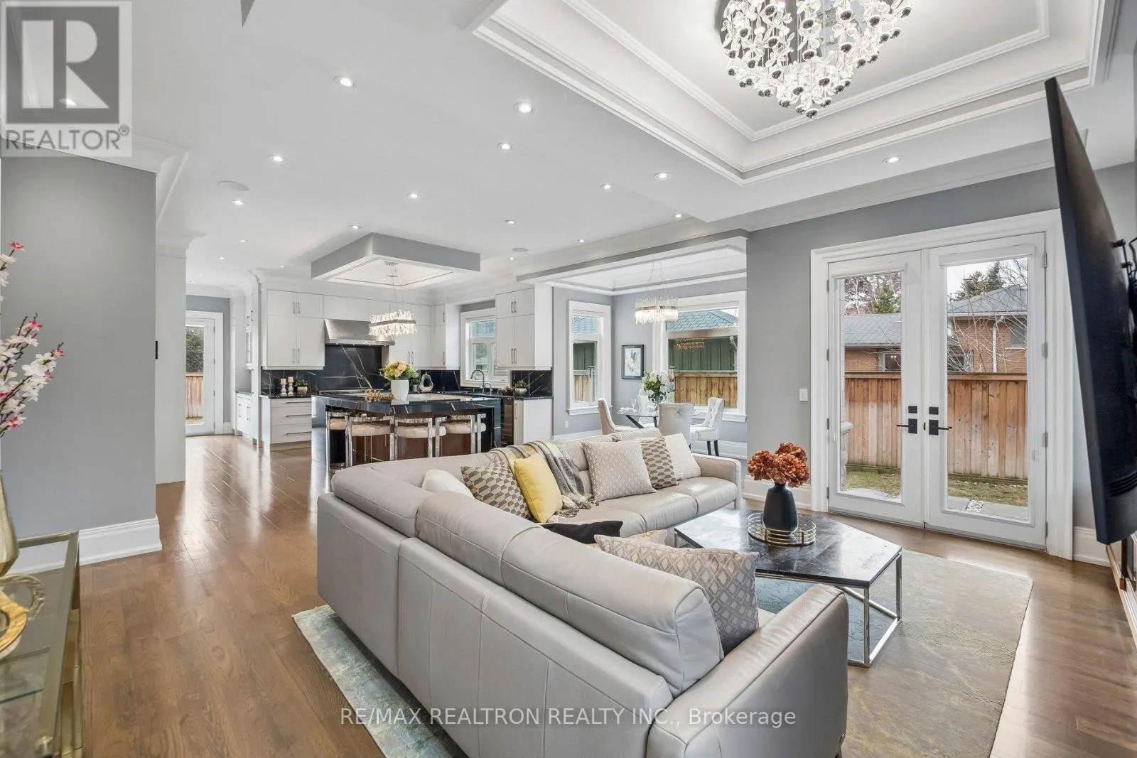 12 MINER CIRCLE