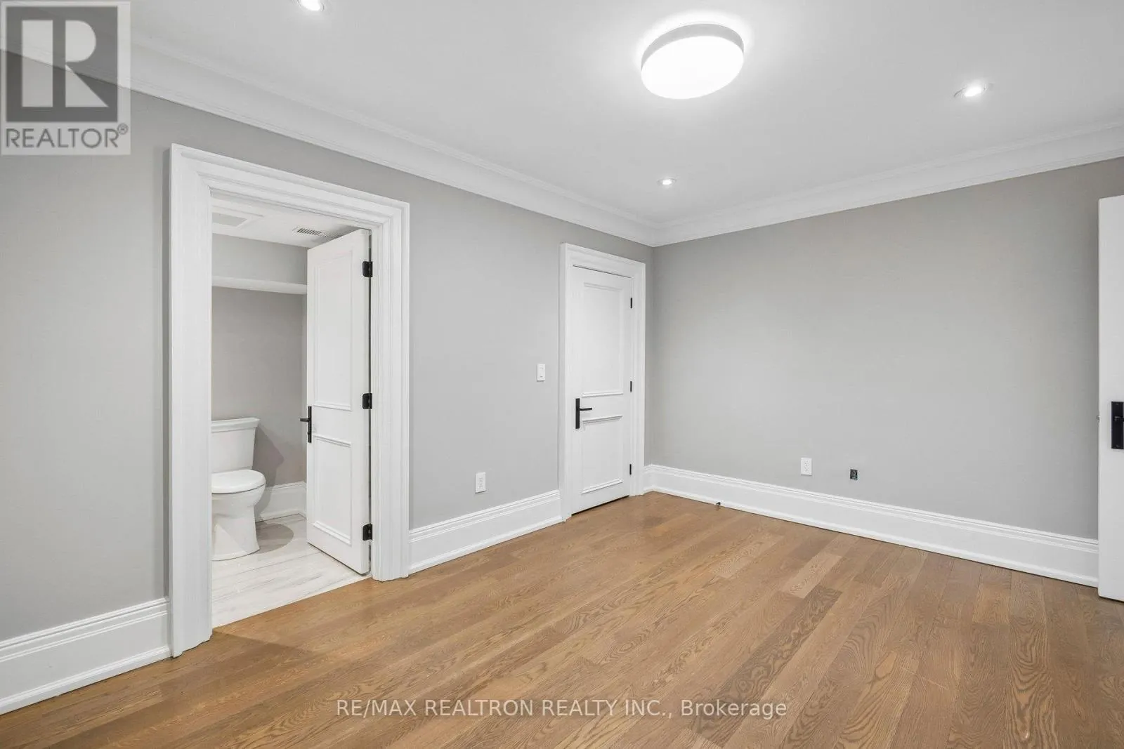 12 MINER CIRCLE