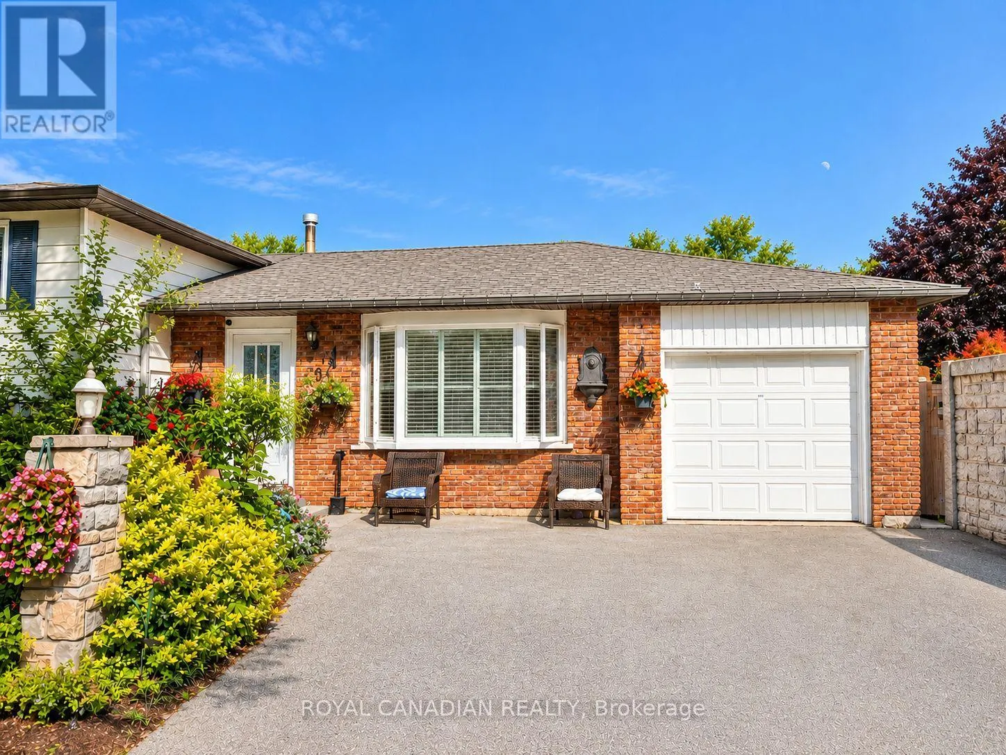 36 MAPLEGROVE AVENUE